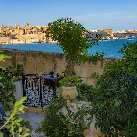 Seagull Birgu - Waterfront Home Екстер'єр фото