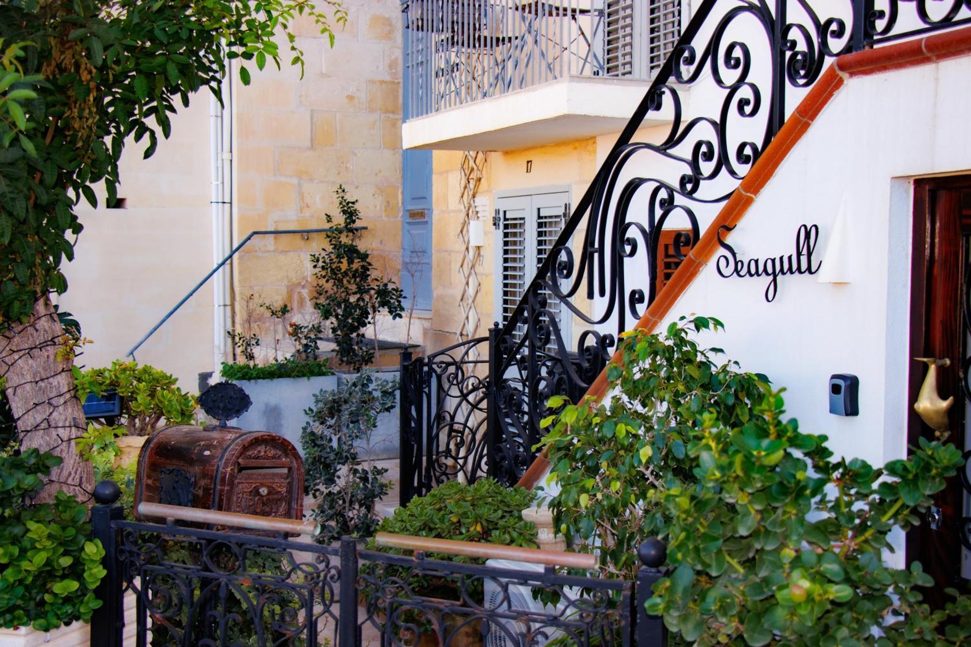 Seagull Birgu - Waterfront Home Екстер'єр фото