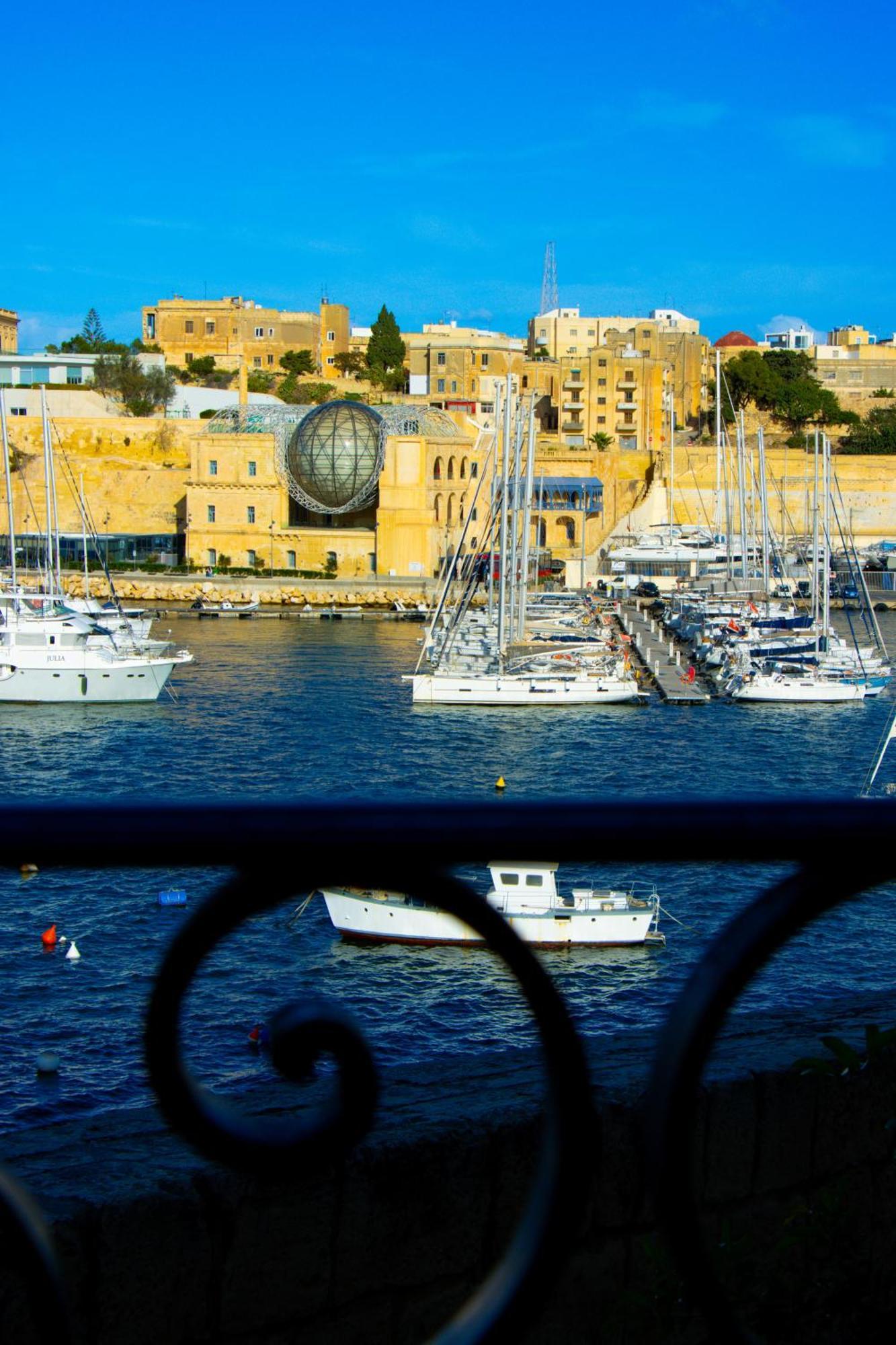 Seagull Birgu - Waterfront Home Екстер'єр фото