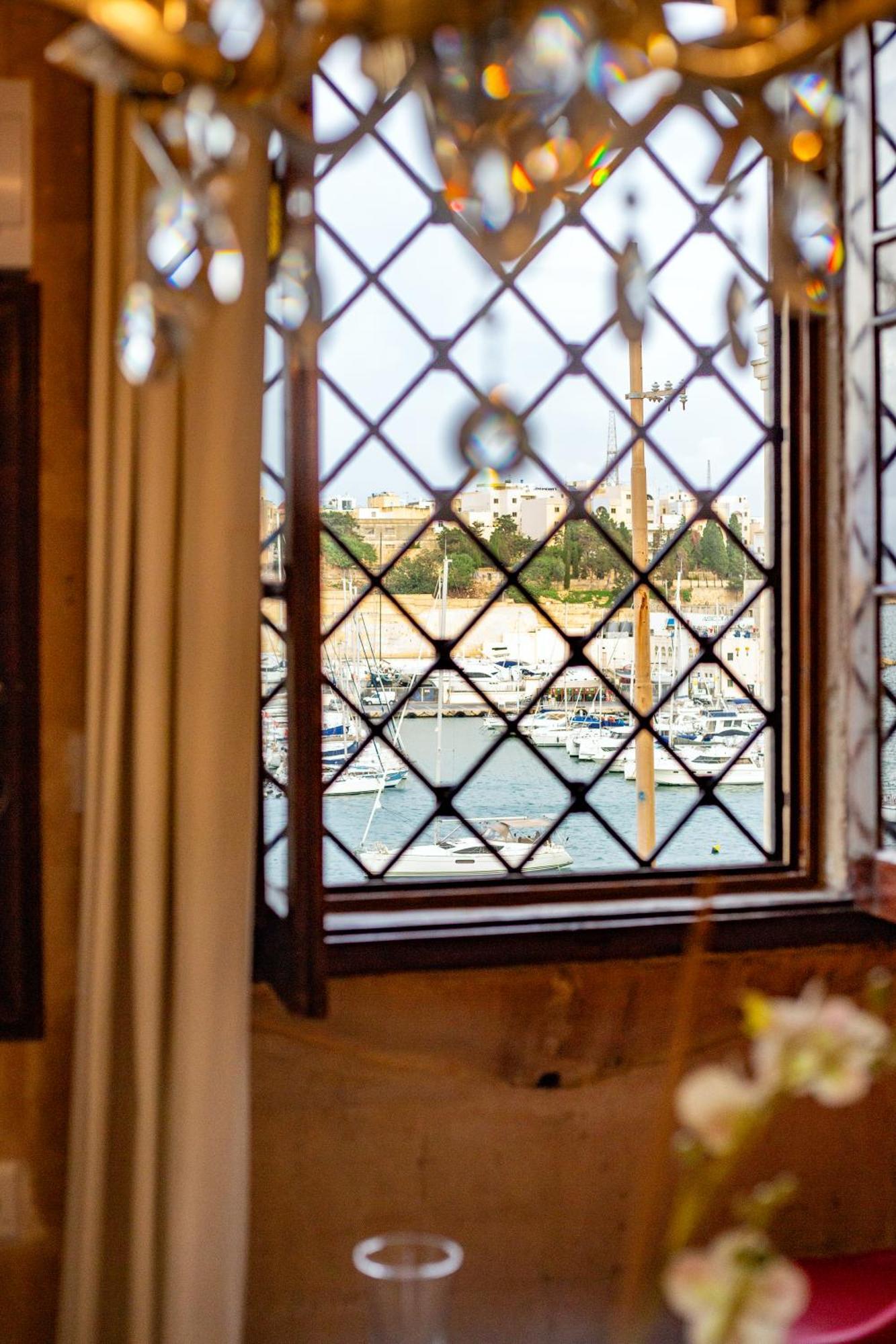 Seagull Birgu - Waterfront Home Екстер'єр фото